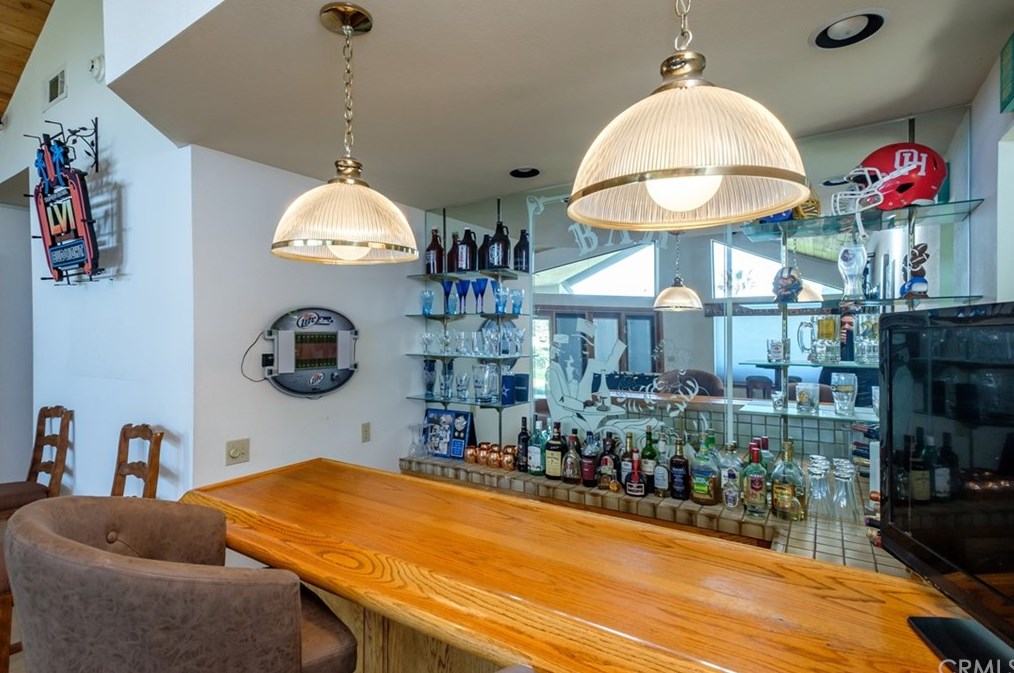 12958 Valley View Ct, Apple Valley CA  92308-6184 exterior