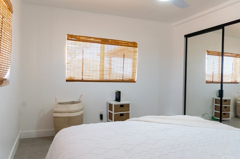 60521 Lorraine Ave, Yucca Valley CA  92285-3275 exterior