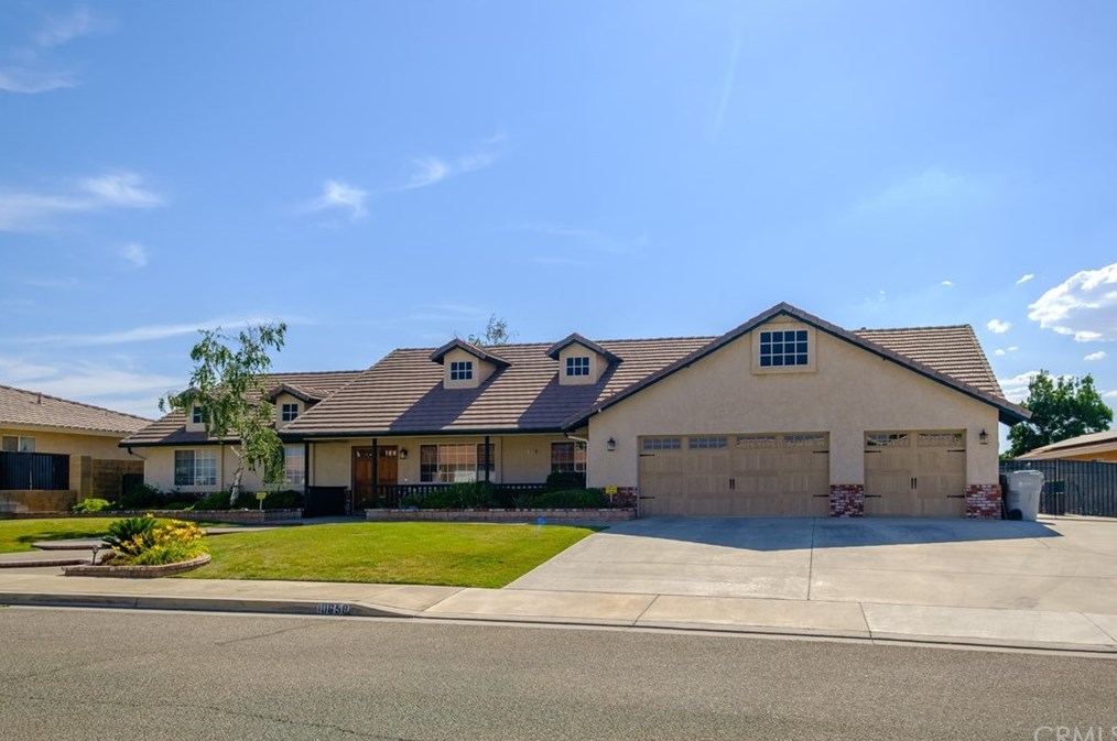 10658 Westway Rd, Hesperia, CA 92345-7740