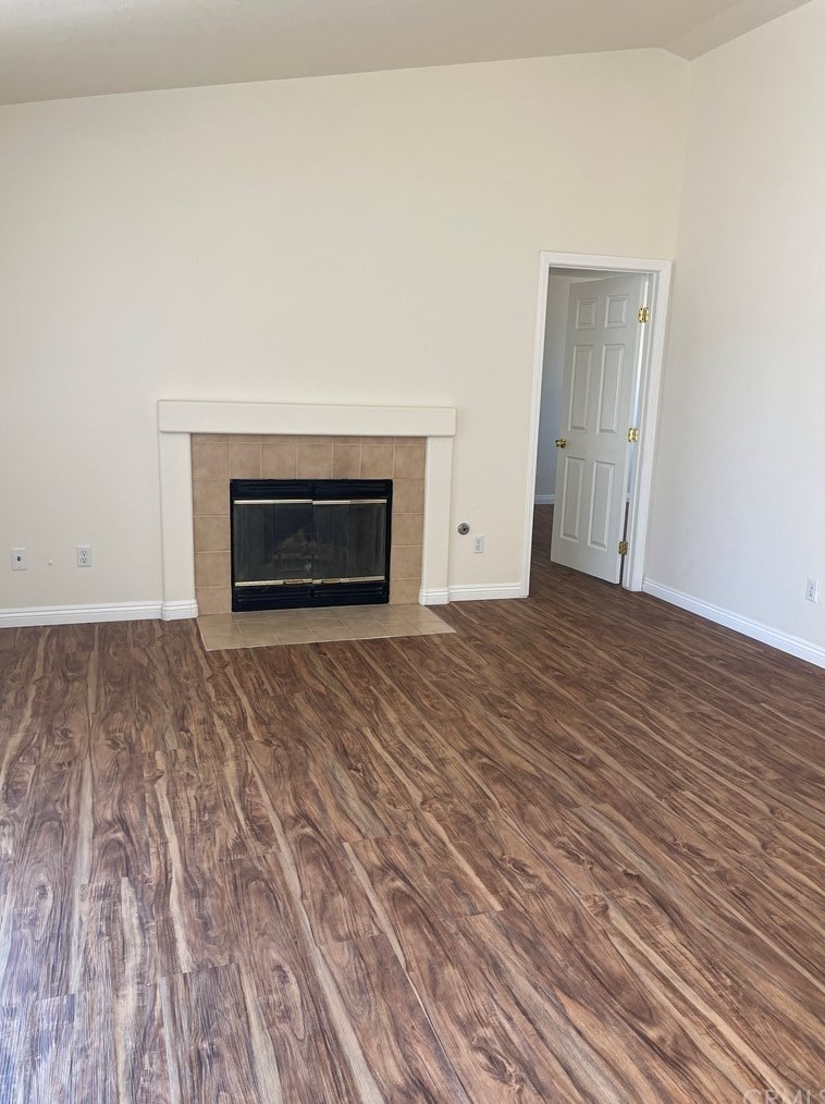 18404 Taloga Rd, Apple Valley, CA 92307-4528