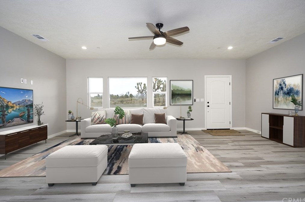 3790 Aragon Rd, Phelan CA  92371 exterior