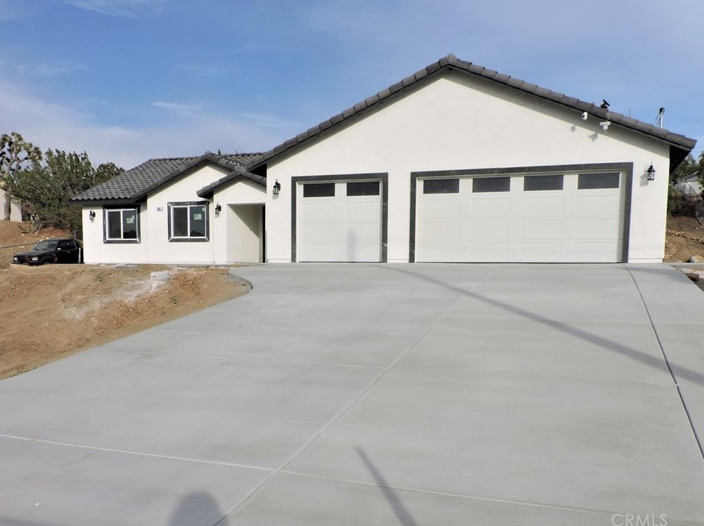 7525 Bangor Ave, Hesperia, CA 92345-5717