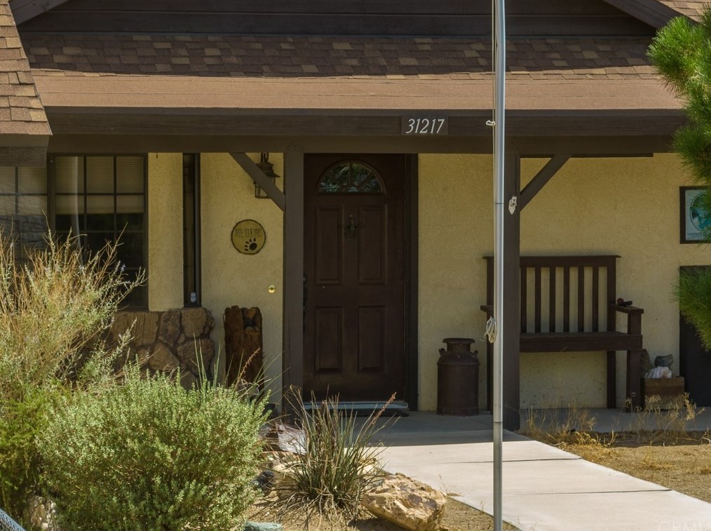 31217 Kingsley St, Lucerne Valley, CA 92356-8403
