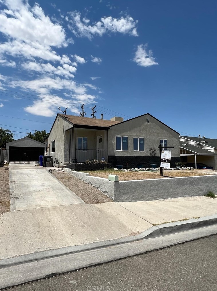 516 Mount Vernon Ave, Barstow, CA 92311