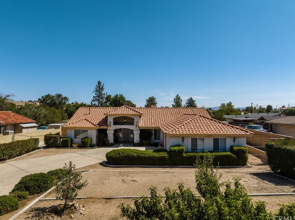 17672 Adobe St, Hesperia, CA 92345