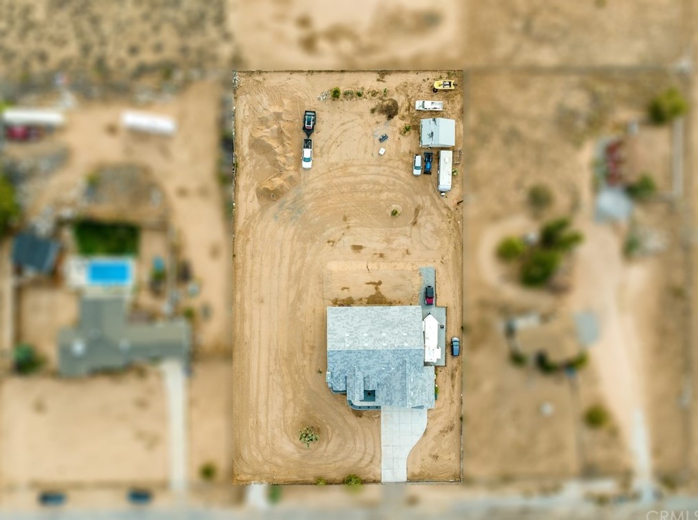 9450 Juniper St, Apple Valley, CA 92308-9138