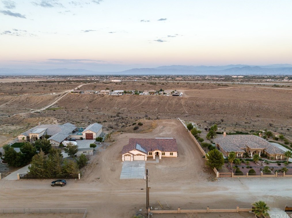 7543 Coleridge Rd, Hesperia, CA 92344