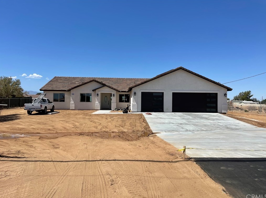 11454 2nd Ave, Hesperia, CA 92345-2155
