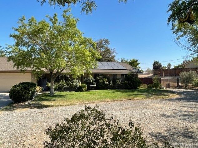 17802 Capri St, Hesperia, CA 92345-4911