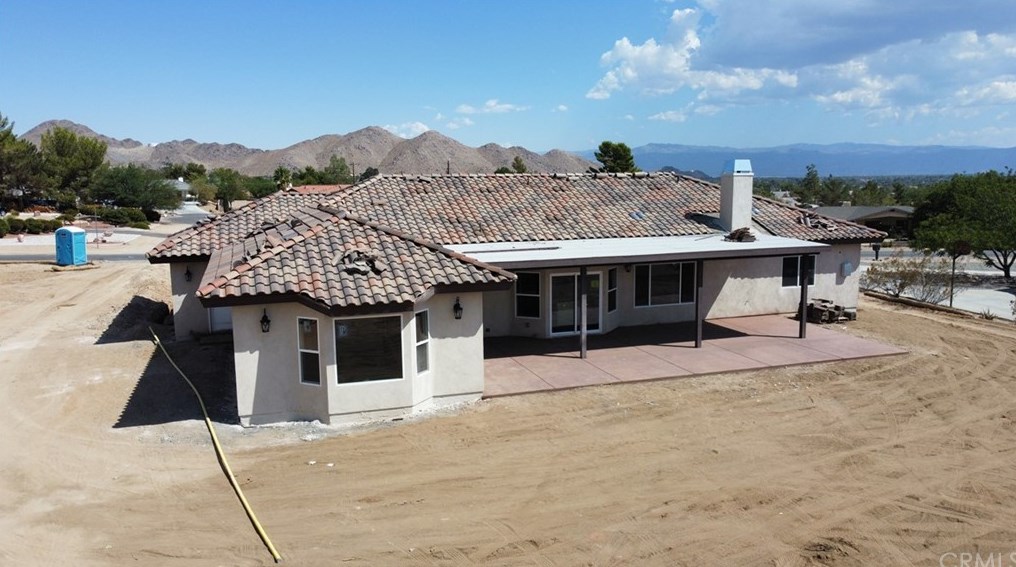 16522 Malahat Rd, Apple Valley, CA 92307-1408