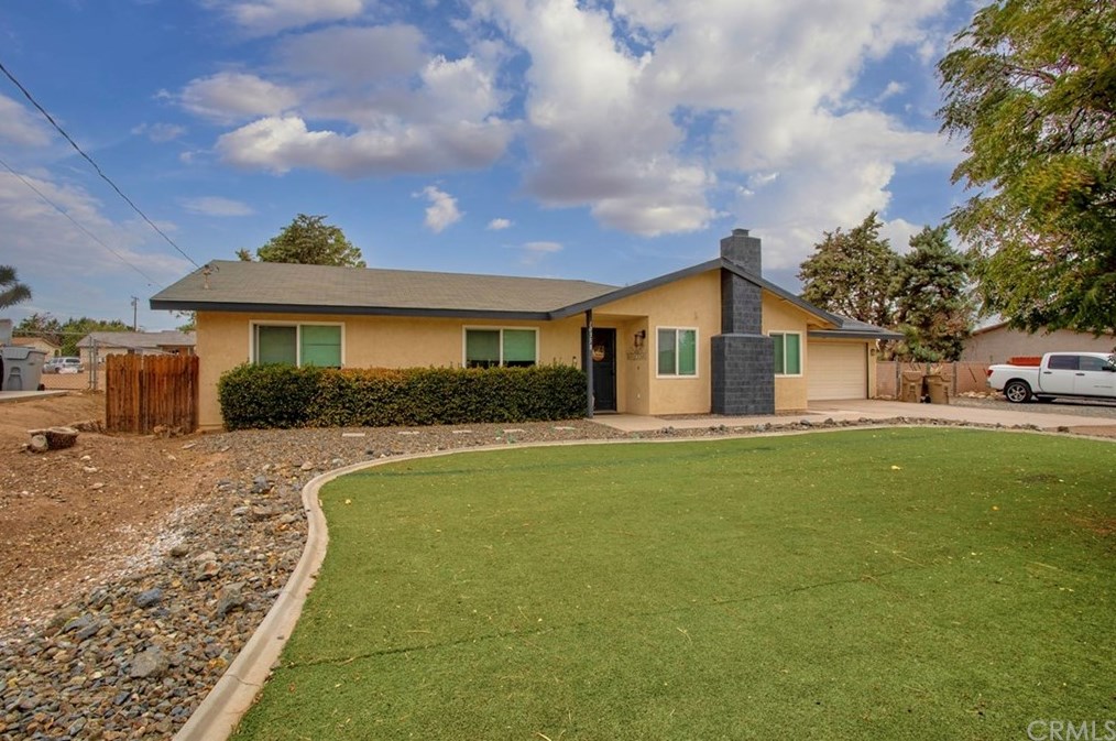 10358 Kern Ave, Hesperia, CA 92345-2716