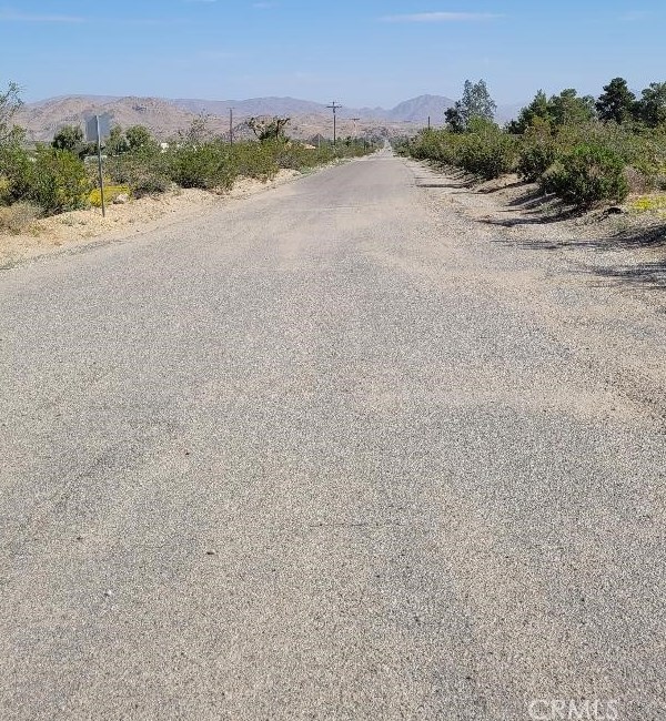 8255 Custer Ave, Lucerne Valley, CA 92356