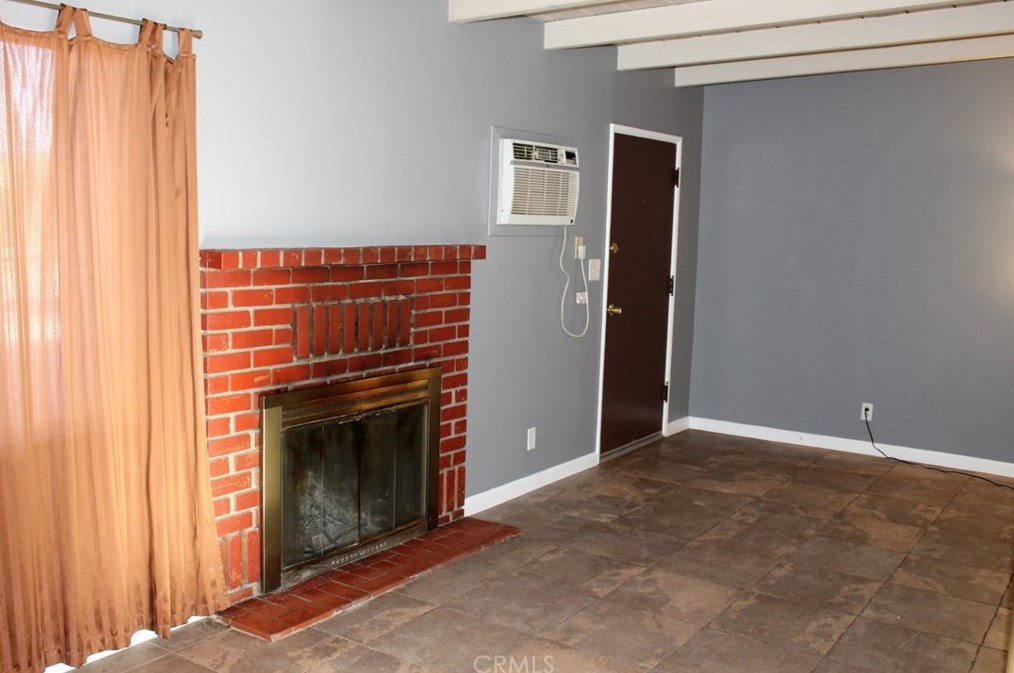 21511 Pine Ridge Ave, Apple Valley, CA 92307-3938