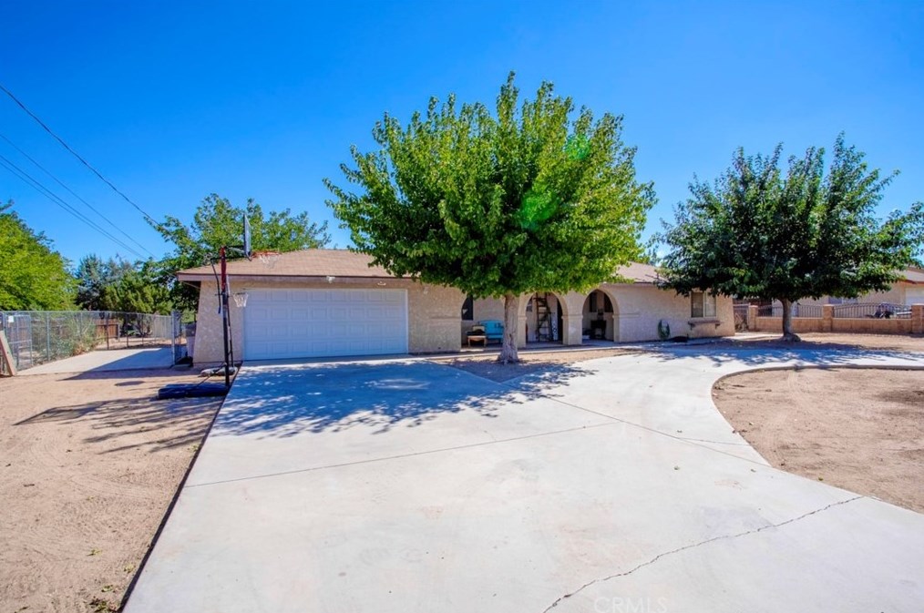 8919 Sabina Ave, Hesperia, CA 92345-6639