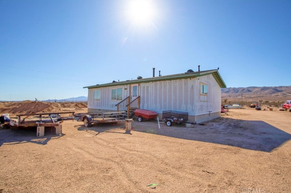 26467 Houston St, Apple Valley, CA 92308-0366
