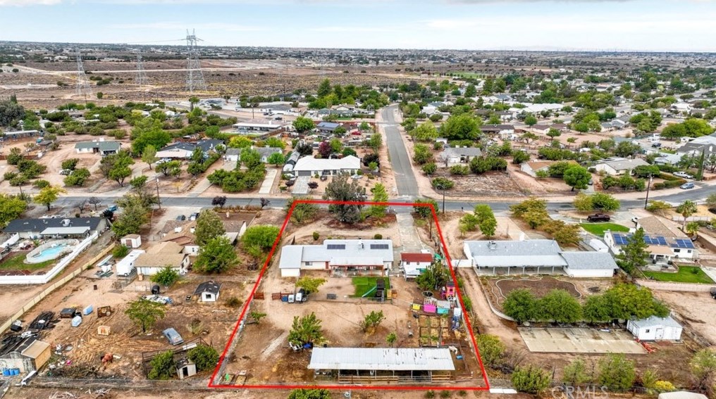 7461 Oakwood Ave, Hesperia CA  92345-4145 exterior