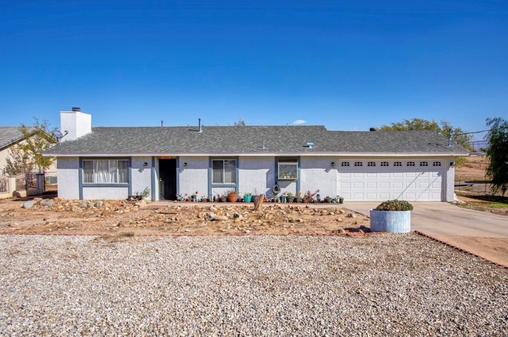 11417 4th Ave, Hesperia, CA 92345-2062