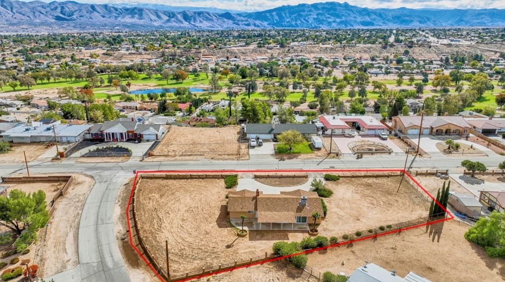 17440 Aspen St, Hesperia, CA 92345