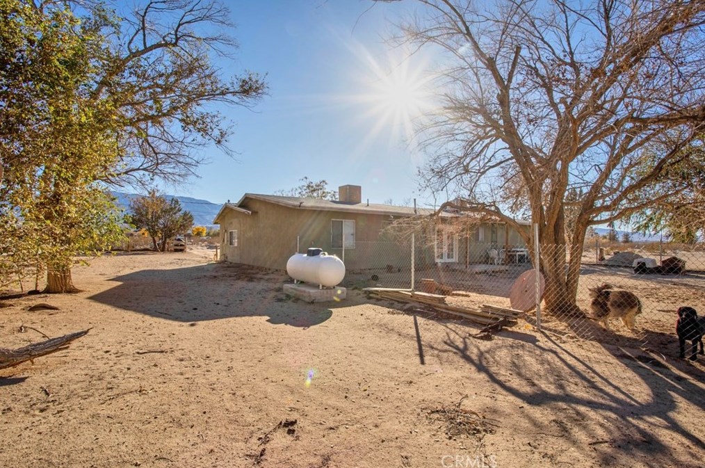 35430 Sage St, Lucerne Valley CA  92356-8240 exterior