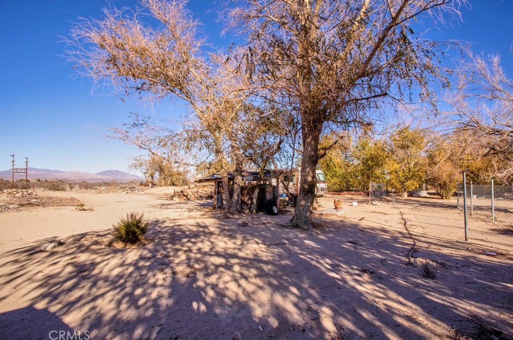 35430 Sage St, Lucerne Valley CA  92356-8240 exterior