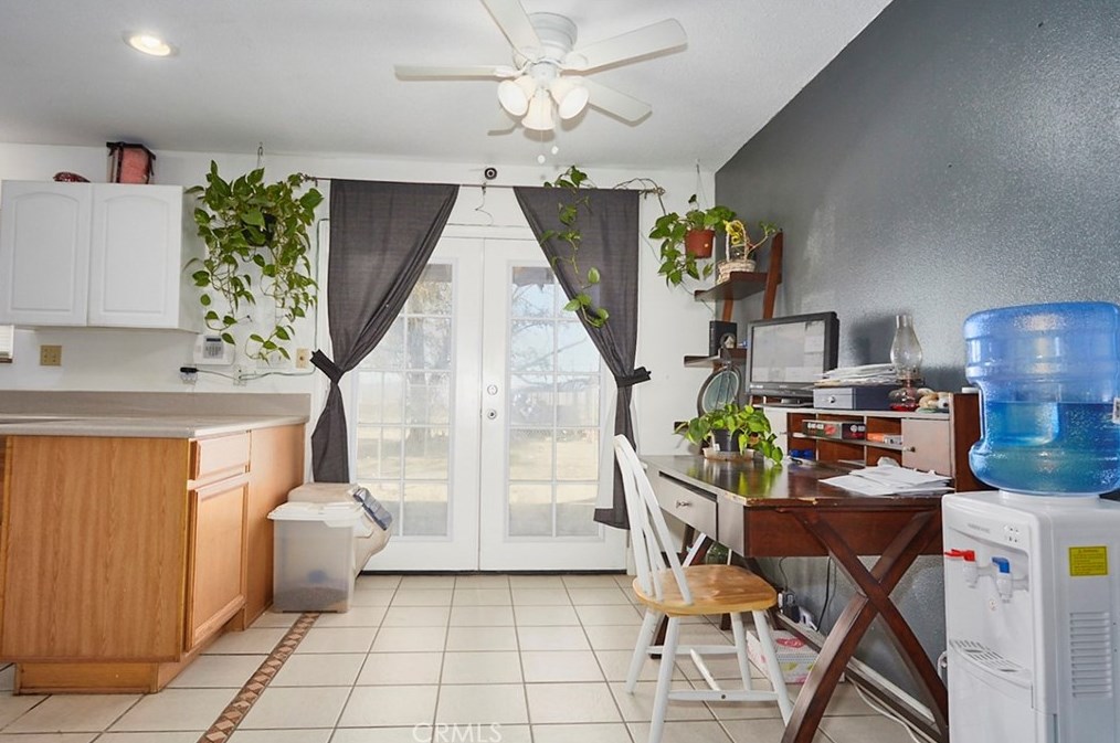 35430 Sage St, Lucerne Valley CA  92356-8240 exterior