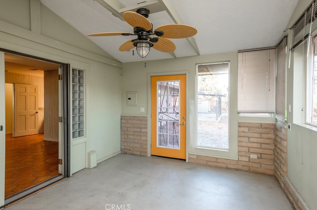 14875 Dakota Rd, Apple Valley CA  92307-3511 exterior