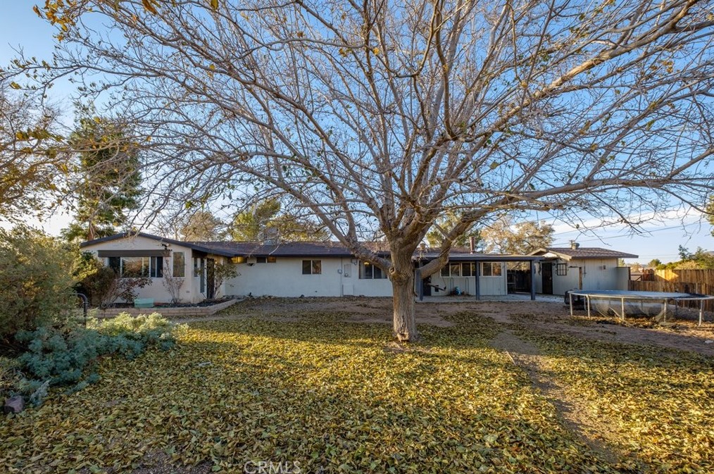 14875 Dakota Rd, Apple Valley CA  92307-3511 exterior