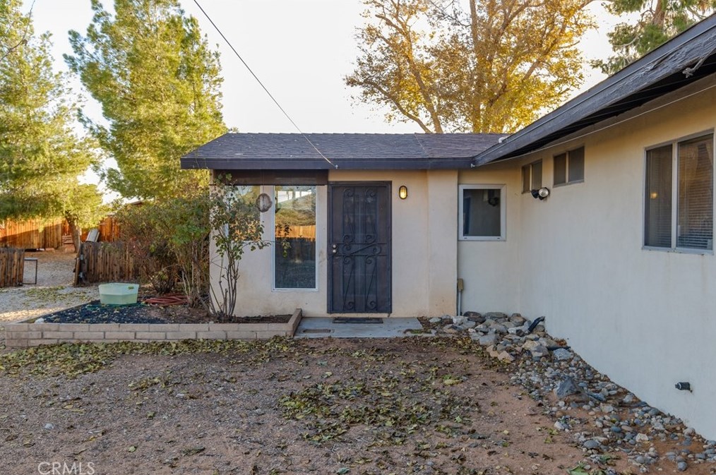 14875 Dakota Rd, Apple Valley CA  92307-3511 exterior