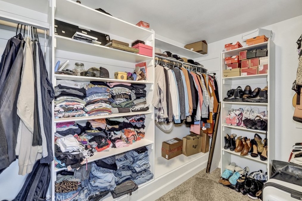 18281 Redding St, Hesperia CA  92345-7163 exterior