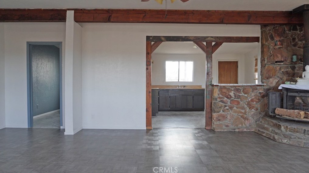 36325 Smoke Bush Rd, Lucerne Valley CA  92356-7511 exterior