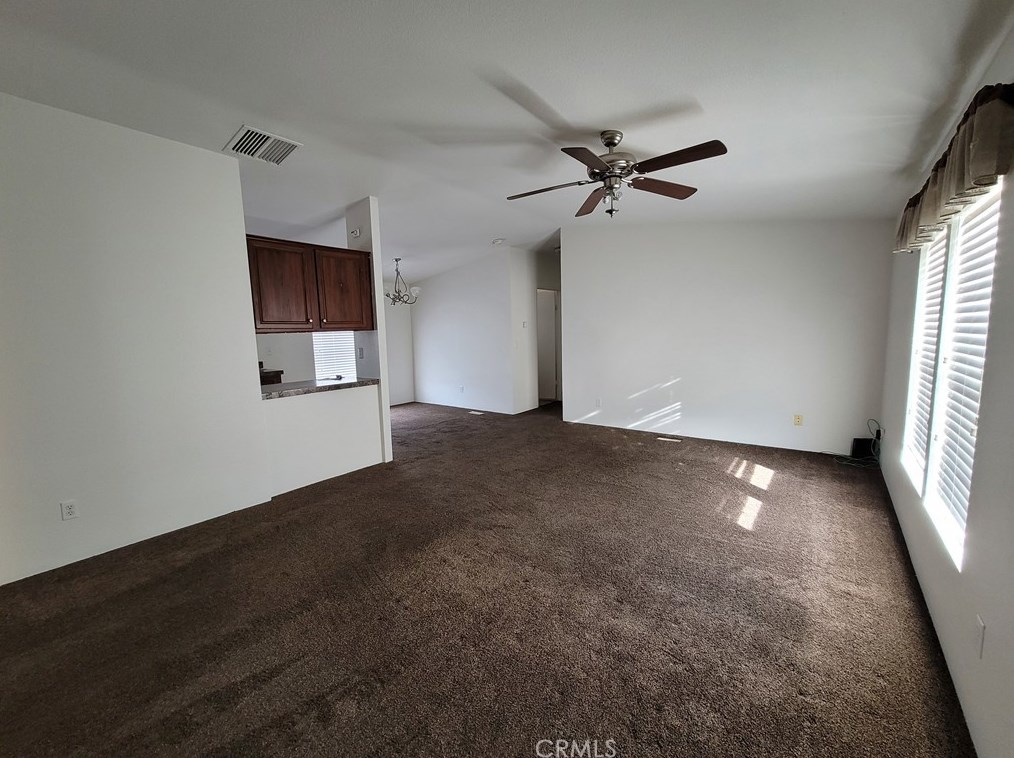 31220 Kingsley St, Lucerne Valley, CA 92356-8404