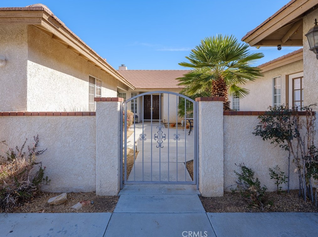 16411 Pauhaska Pl, Apple Valley, CA 92307-1916