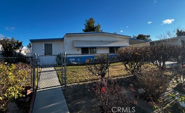 16469 Wimbleton Dr, Victorville, CA 92395