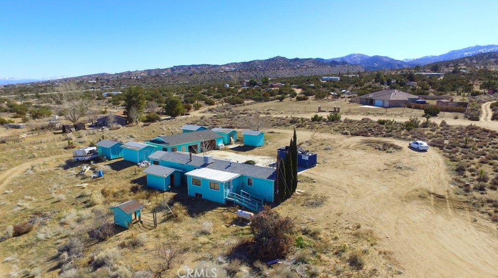 9127 Holiday Ln, Pinon Hills, CA