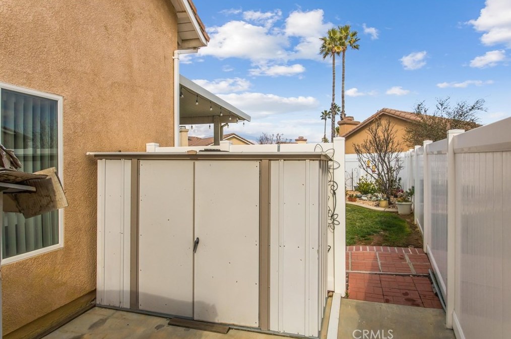 2843 Cloudy Cir, Banning CA  92220-3796 exterior