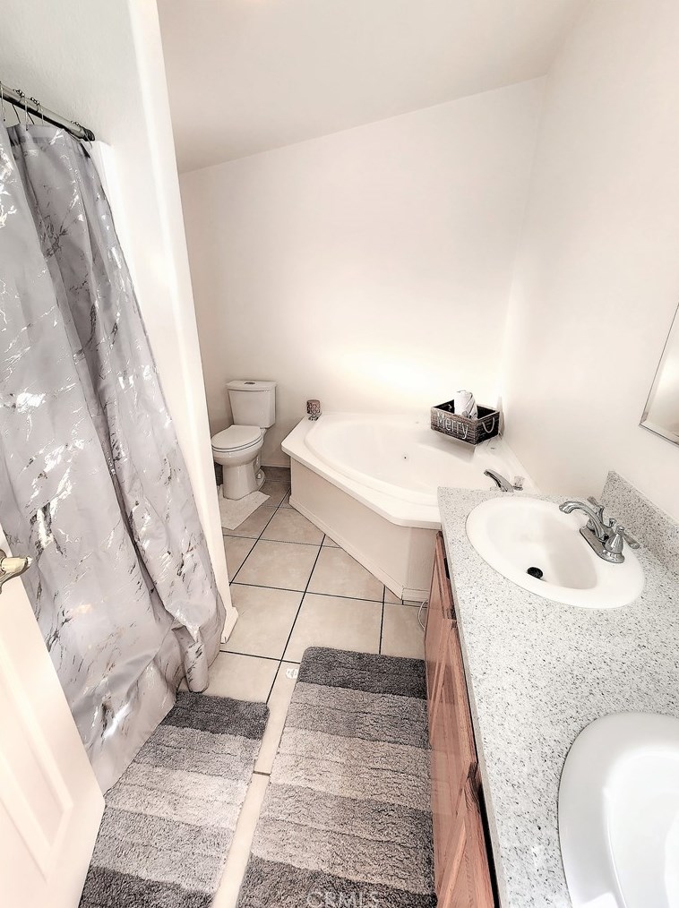 38600 Bahrman Rd, Anza CA  92539-9816 exterior