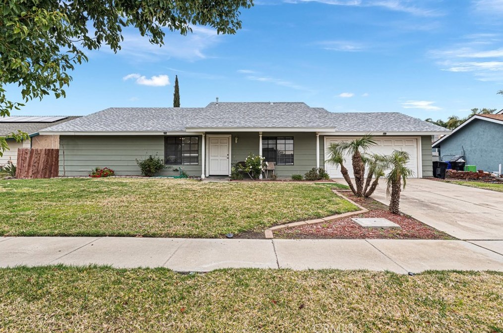 436 E Heather St, Rialto, CA 92376