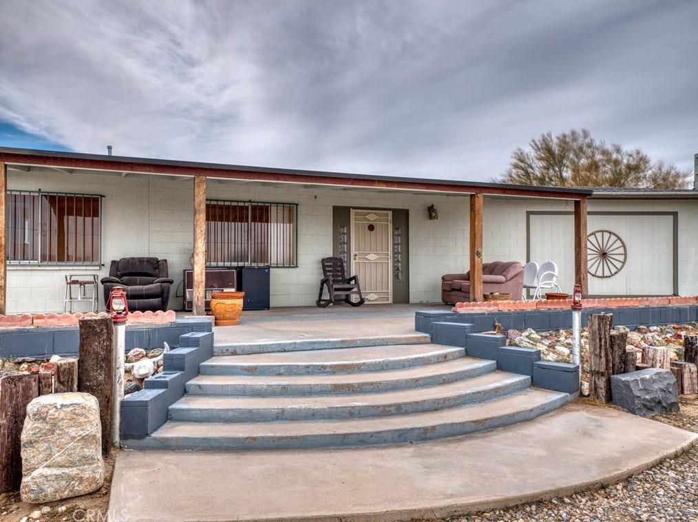 36375 Cochise Trl, Lucerne Valley CA  92356 exterior