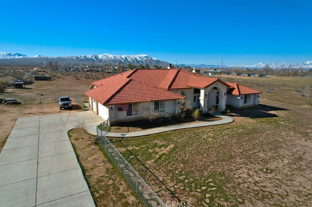 23675 Colony Rd, Apple Valley, CA 92308-4652
