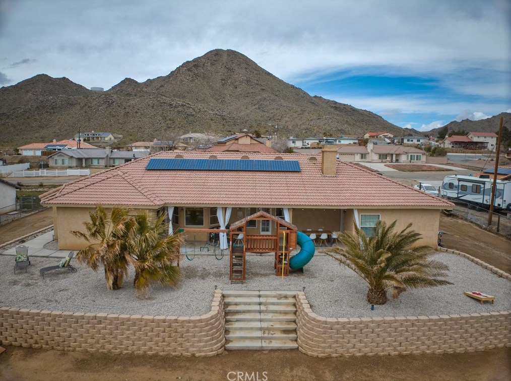 16239 Serrano Rd, Apple Valley, CA 92307-1755