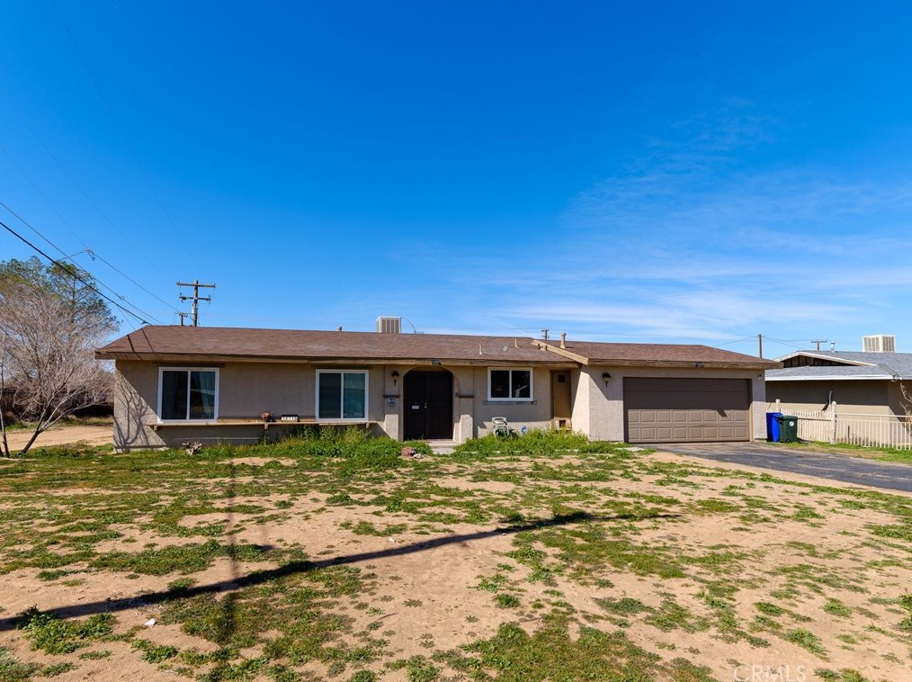 14710 Osage Rd, Apple Valley, CA 92307-4021