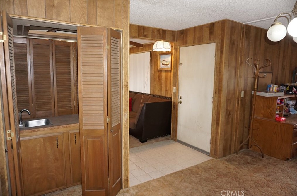 35757 Minneola Rd, Newberry Springs CA  92365-9130 exterior