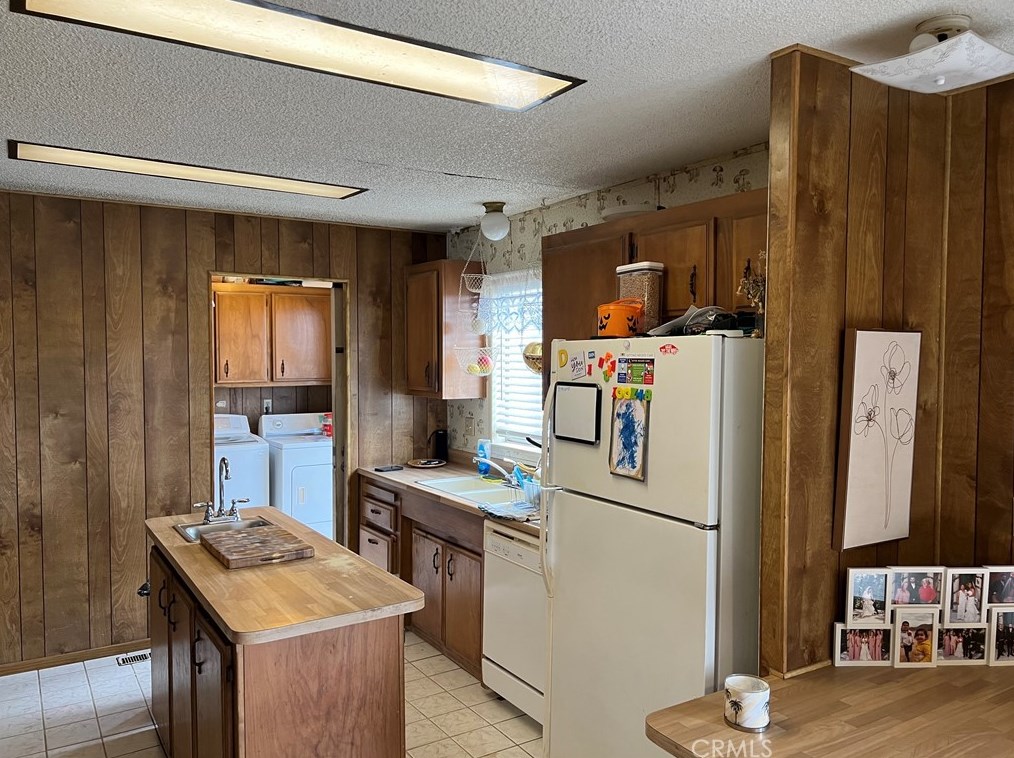 35757 Minneola Rd, Newberry Springs CA  92365-9130 exterior