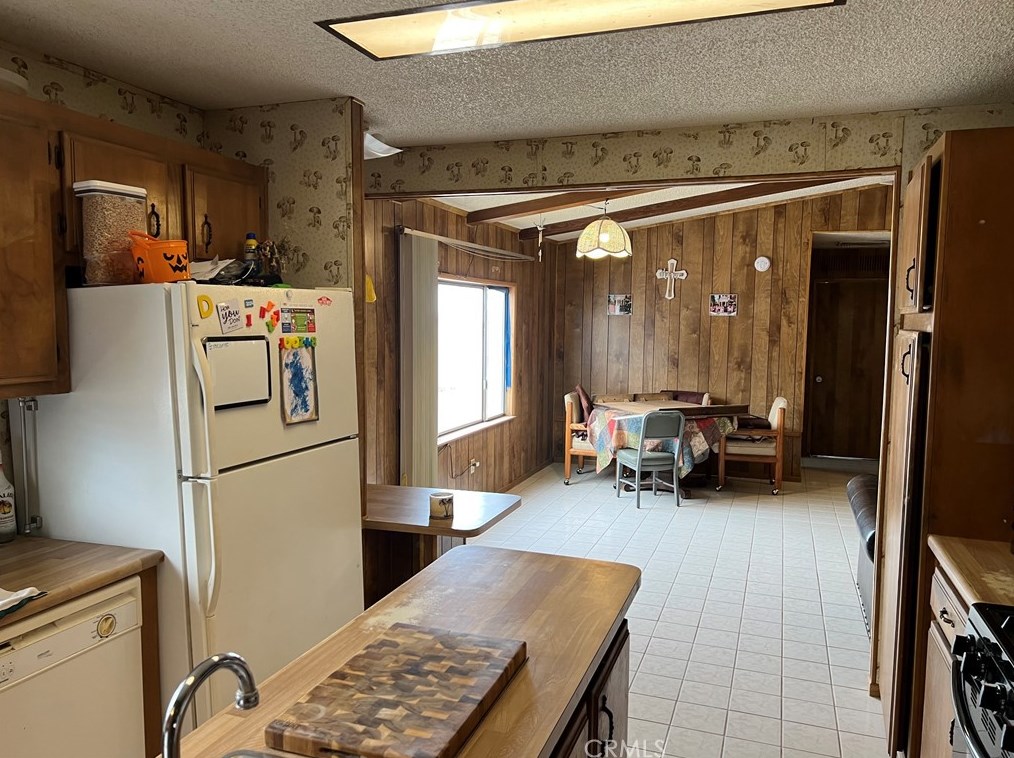 35757 Minneola Rd, Newberry Springs CA  92365-9130 exterior