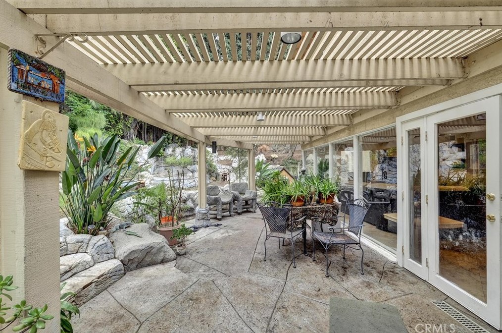 23609 Bower Cascade Pl, Pomona CA 91765-1435 exterior