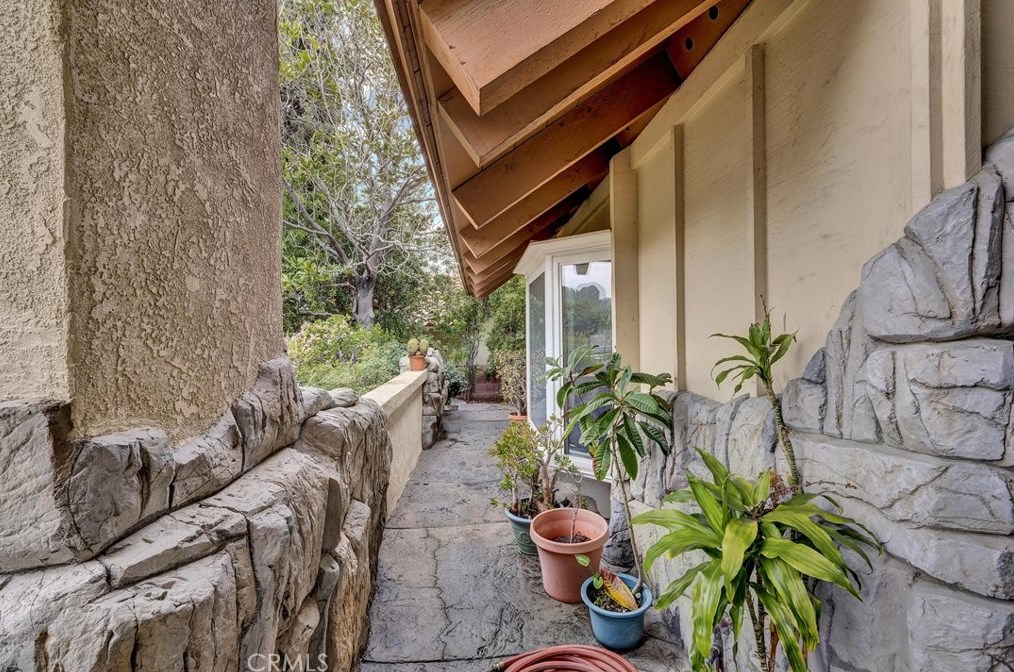 23609 Bower Cascade Pl, Pomona CA 91765-1435 exterior