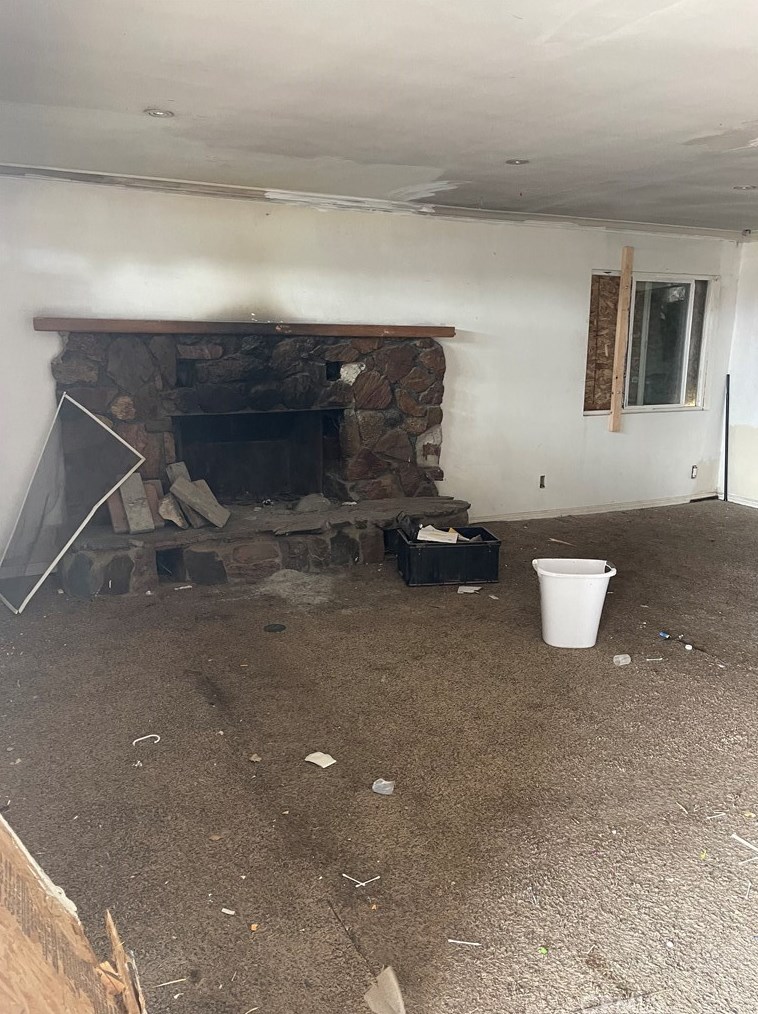 16248 Mesa St, Hesperia, CA 92345