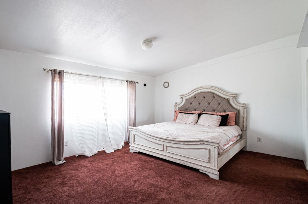 9429 Custer Ave, Lucerne Valley, CA 92356