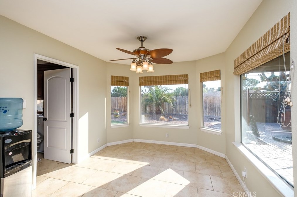 20365 Eyota Rd, Apple Valley CA  92308-6254 exterior