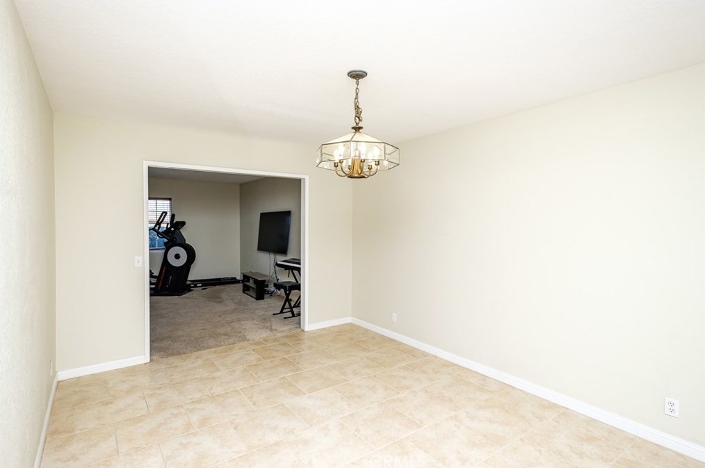 20365 Eyota Rd, Apple Valley CA  92308-6254 exterior